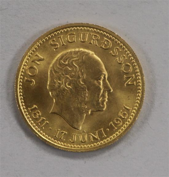 An Icelandic 500 Kroner proof gold coin, 1951, 8.9g